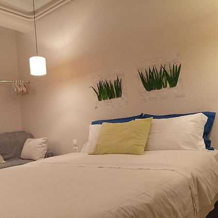 Filopappou Decent Apartment Афины Экстерьер фото