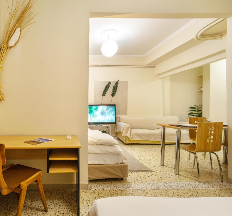 Filopappou Decent Apartment Афины Экстерьер фото